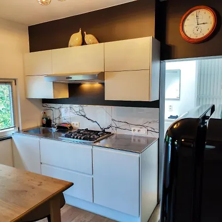 Marie A La Campagne Dolembreux